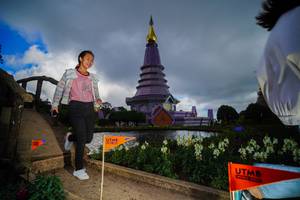 BIB: 
                            <button type="button" onclick="openModal(19229344)" class="btn btn-primary btn-sm float-right btn-popup" data-toggle="modal" data-target=".modal-high-quality">
                        <i class="fas fa-shopping-cart"></i> Add to Cart
                    </button>
                                            <button type="button" onclick="isThisMe(19229344, true)" class="btn btn-success btn-sm float-right btn-popup btn-isme hidden" data-toggle="tooltip" data-placement="bottom" title="นี่คือรูปของคุณใช่ไหม คลิกที่นี่เพื่อเอาเข้าอัลบั้ม">
                        <i class="fas fa-plus"></i> Add to album
                    </button>
                    <button type="button" onclick="isThisMe(19229344, false)" class="btn btn-warning btn-sm float-right btn-popup btn-isnotme hidden">
                        <i class="fas fa-ban"></i> Remove from album
                    </button>